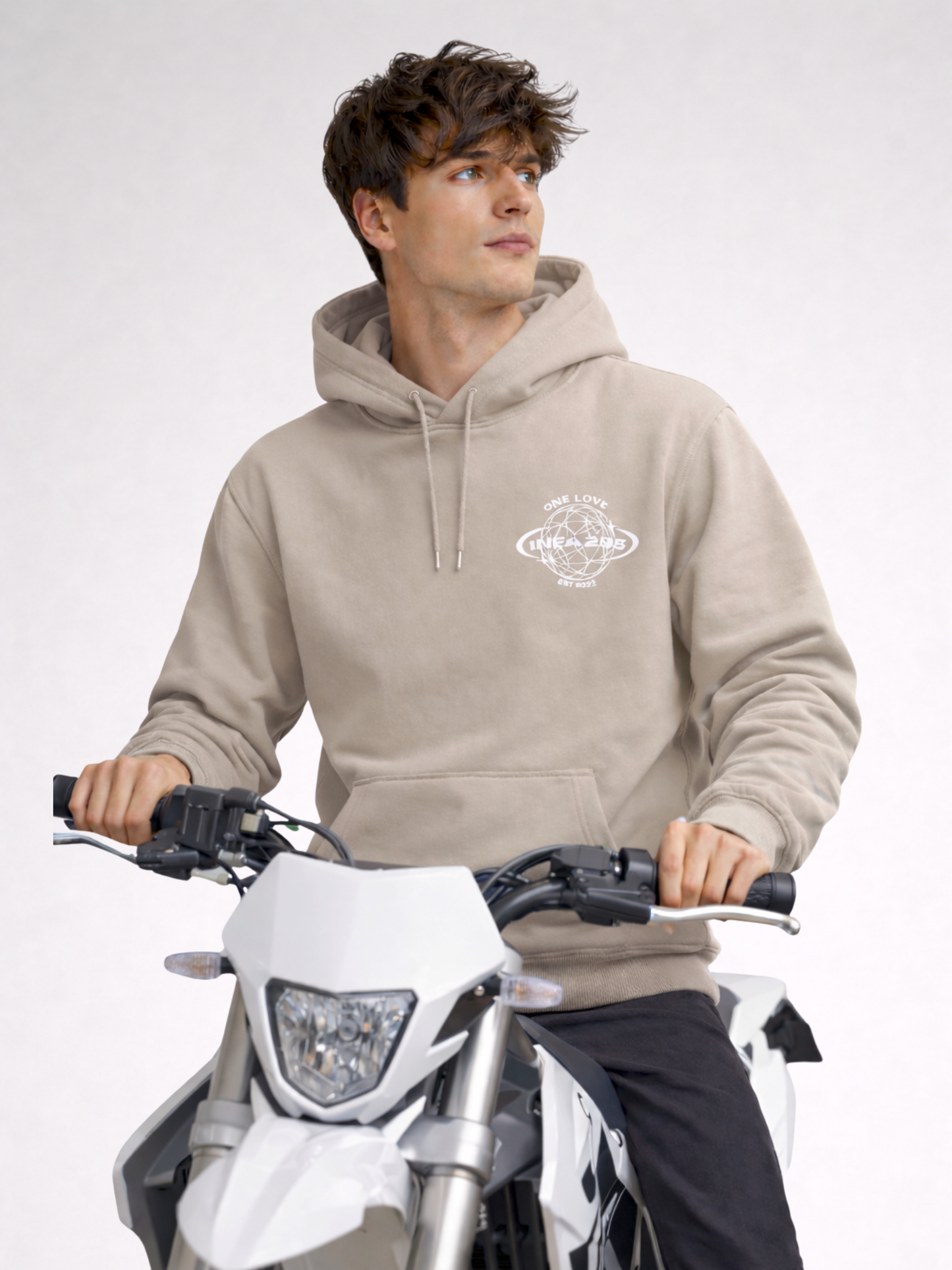 INFA 295 ONE LOVE HOODIE